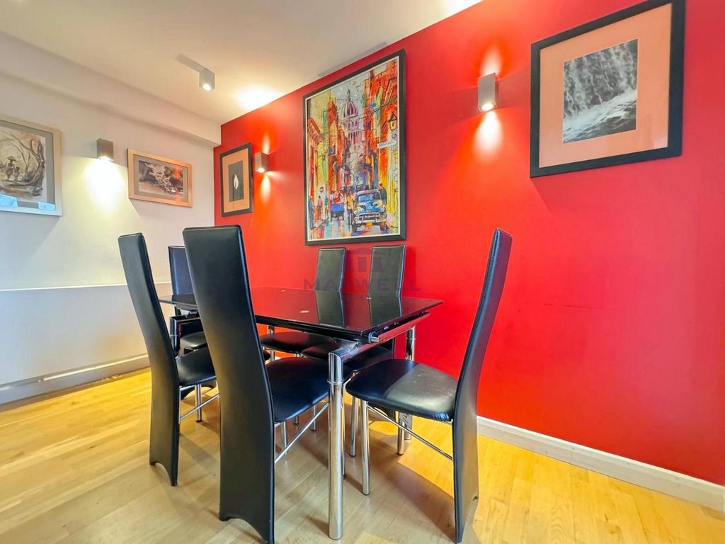 Property photo 3 of 16 3 Bed For Sale, Buy In Lonond, Nw11 - Maxwellproperties.Co.uk