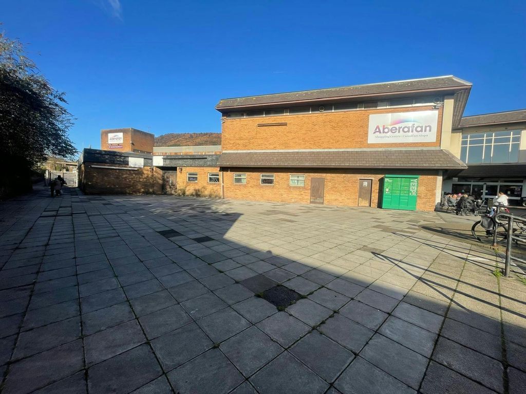 Property photo 2 of 8 E76Ada8885A241F98A7522212d1A15B3.Jpg