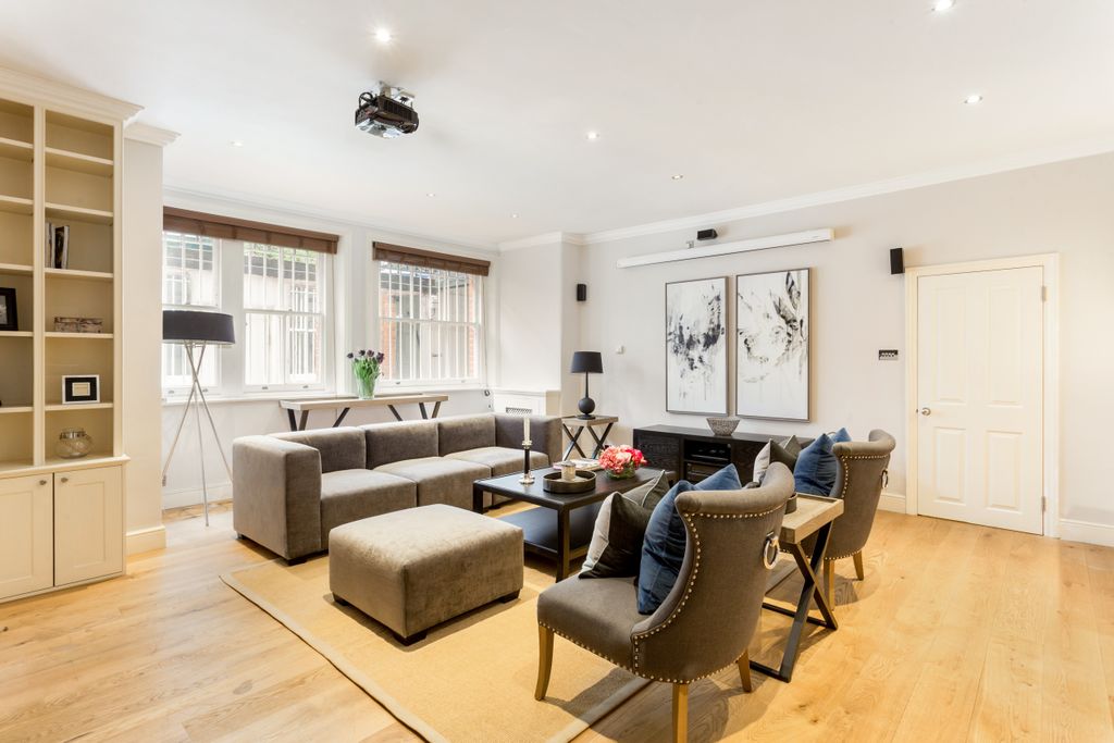 Property photo 1 of 13 3
