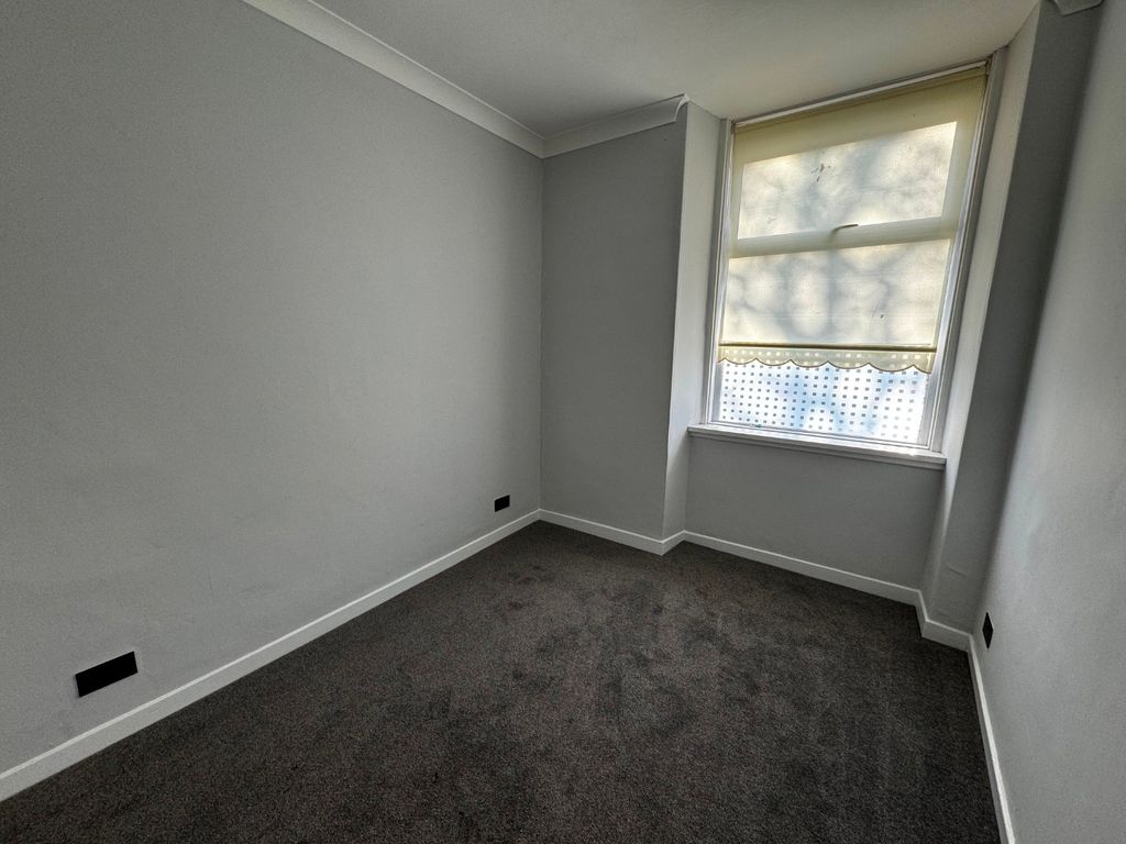 Property photo 3 of 7 Photo 3