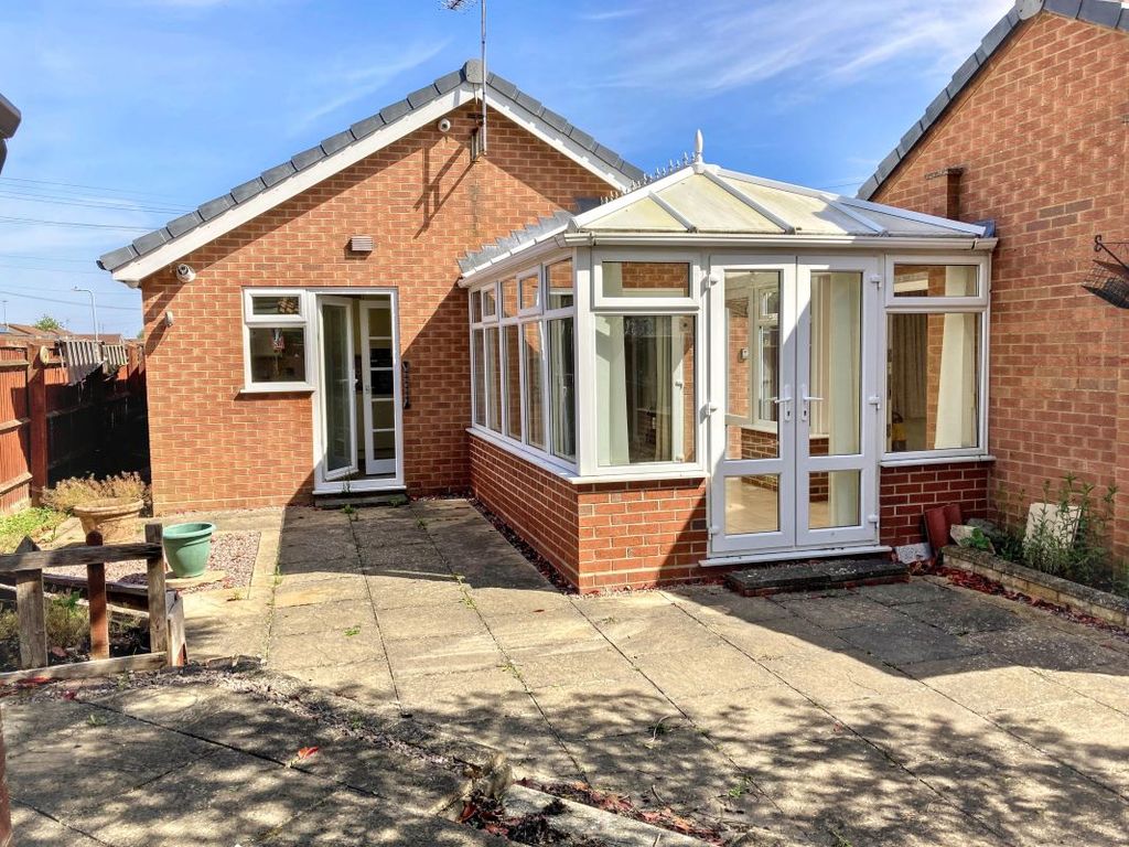 Property photo 3 of 12