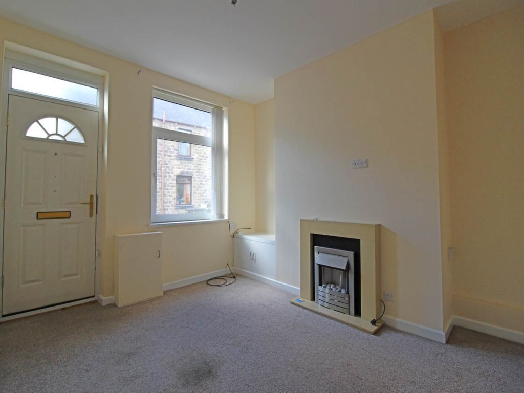 Property photo 2 of 9 Living Room
