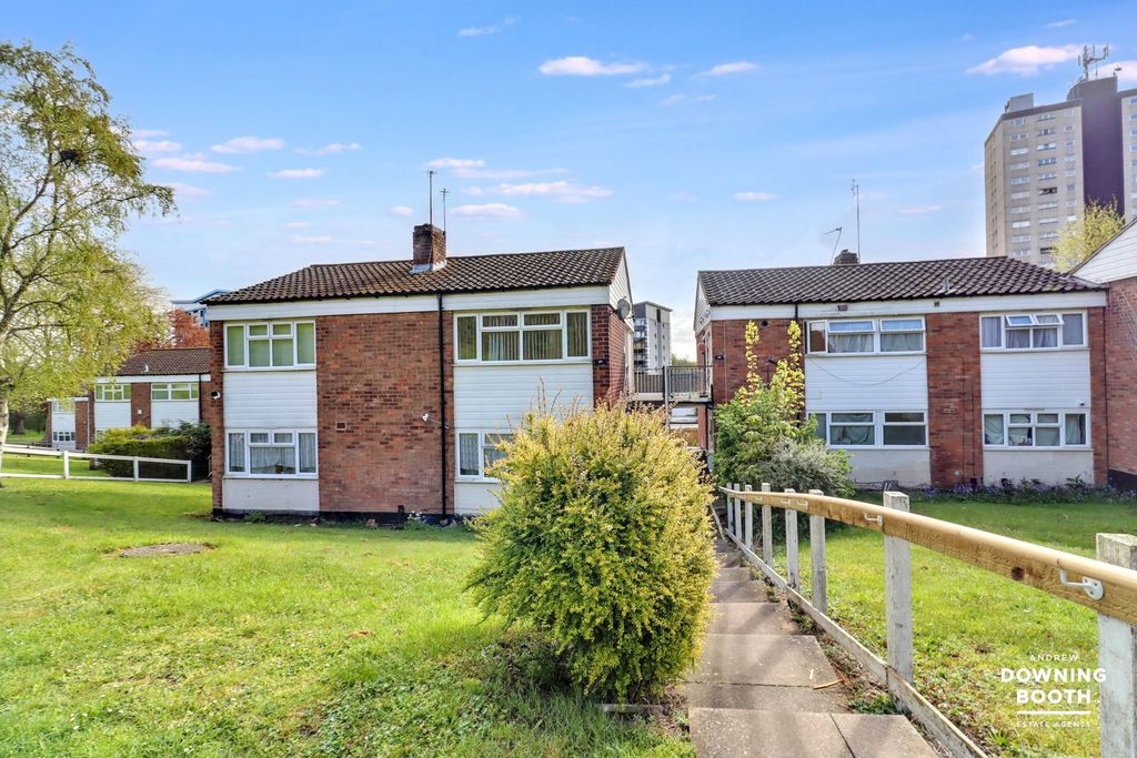 Property photo 1 of 15