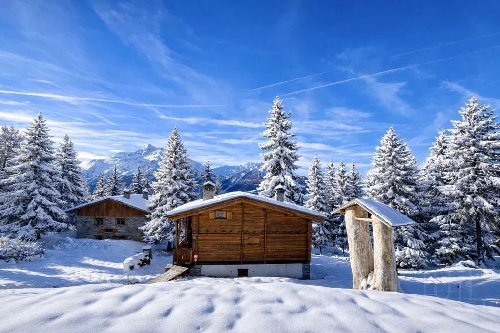 Property photo 2 of 13