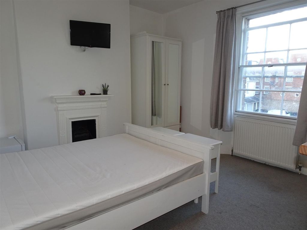 Property photo 1 of 9 Image