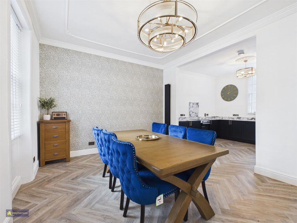Property photo 2 of 15 Dining Room