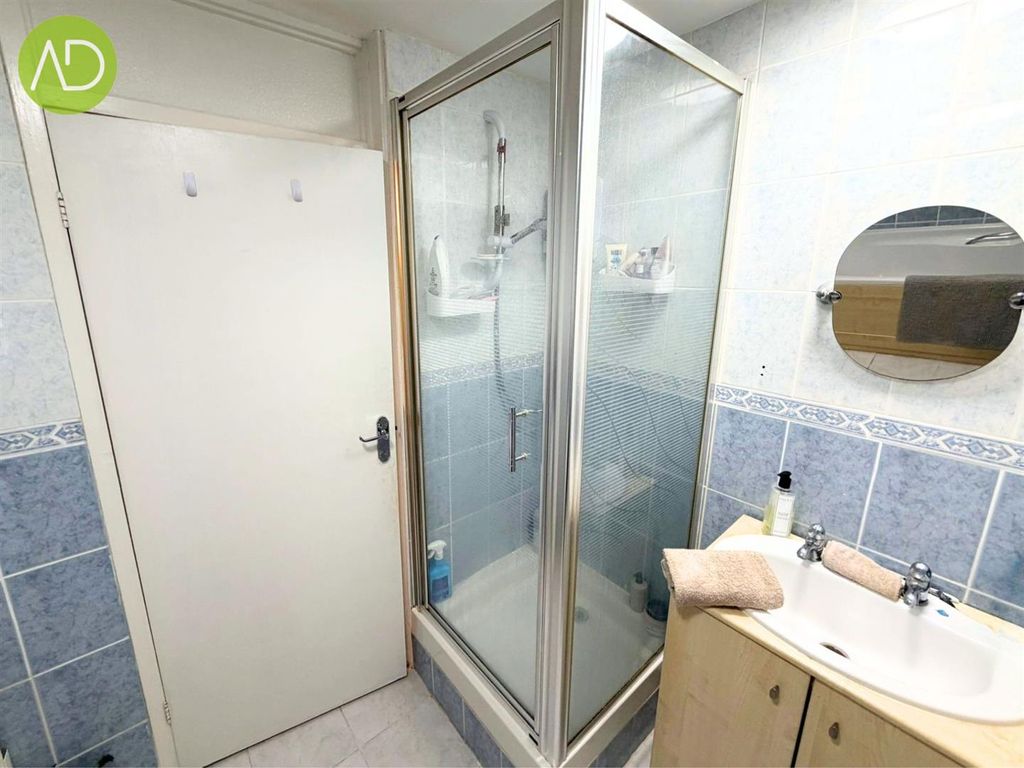 Property photo 3 of 7 10.Jpg