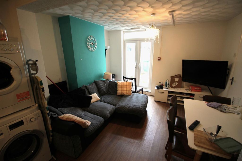 Property photo 3 of 7 Img_2688.Jpg