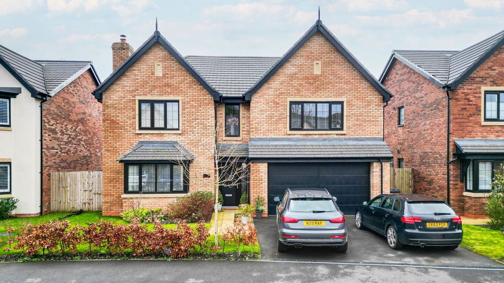 Property photo 1 of 33