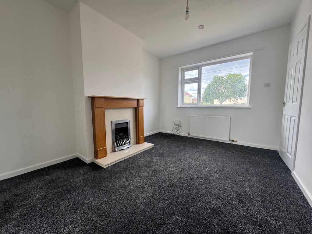 Property photo 2 of 5 Picture No. 06