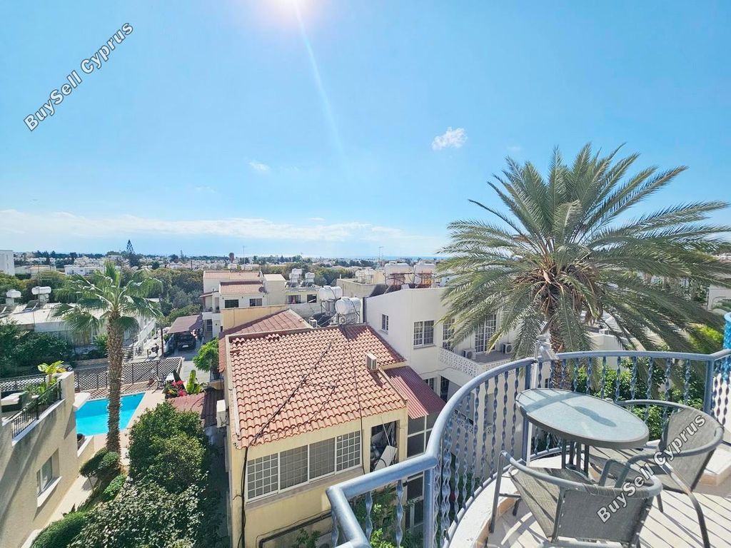 Property photo 3 of 29