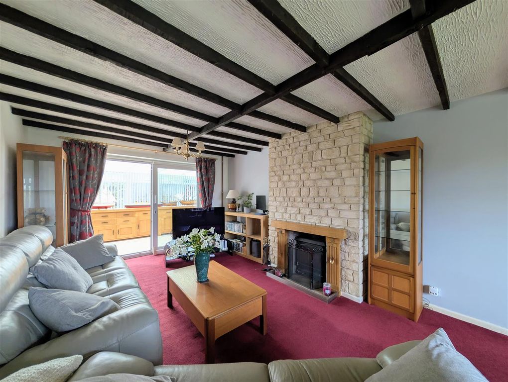 Property photo 2 of 21