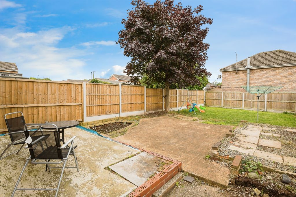 Property photo 2 of 15