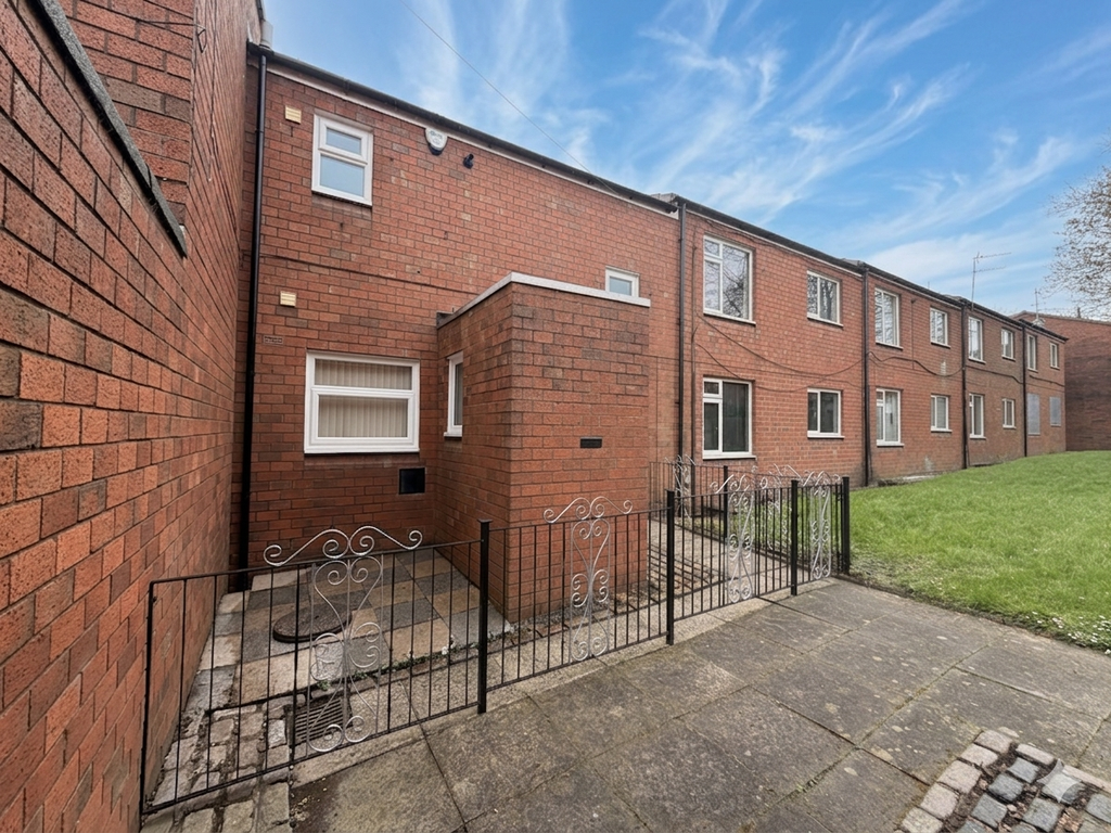 Property photo 3 of 17 Photograph