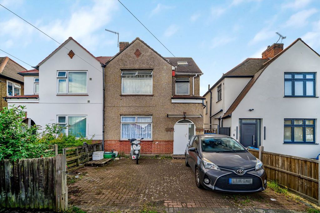 Property photo 1 of 7