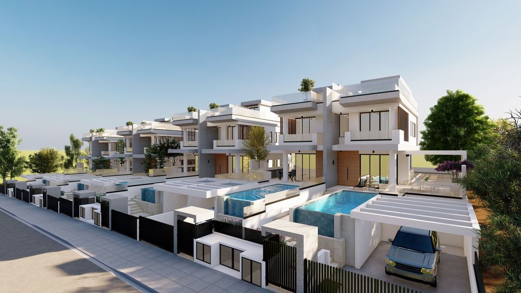 Property photo 3 of 4