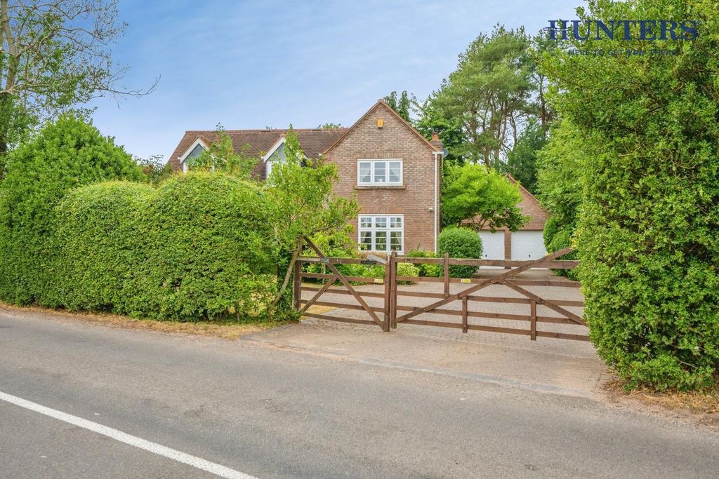 Property photo 2 of 45 Thehollies-34.Jpg