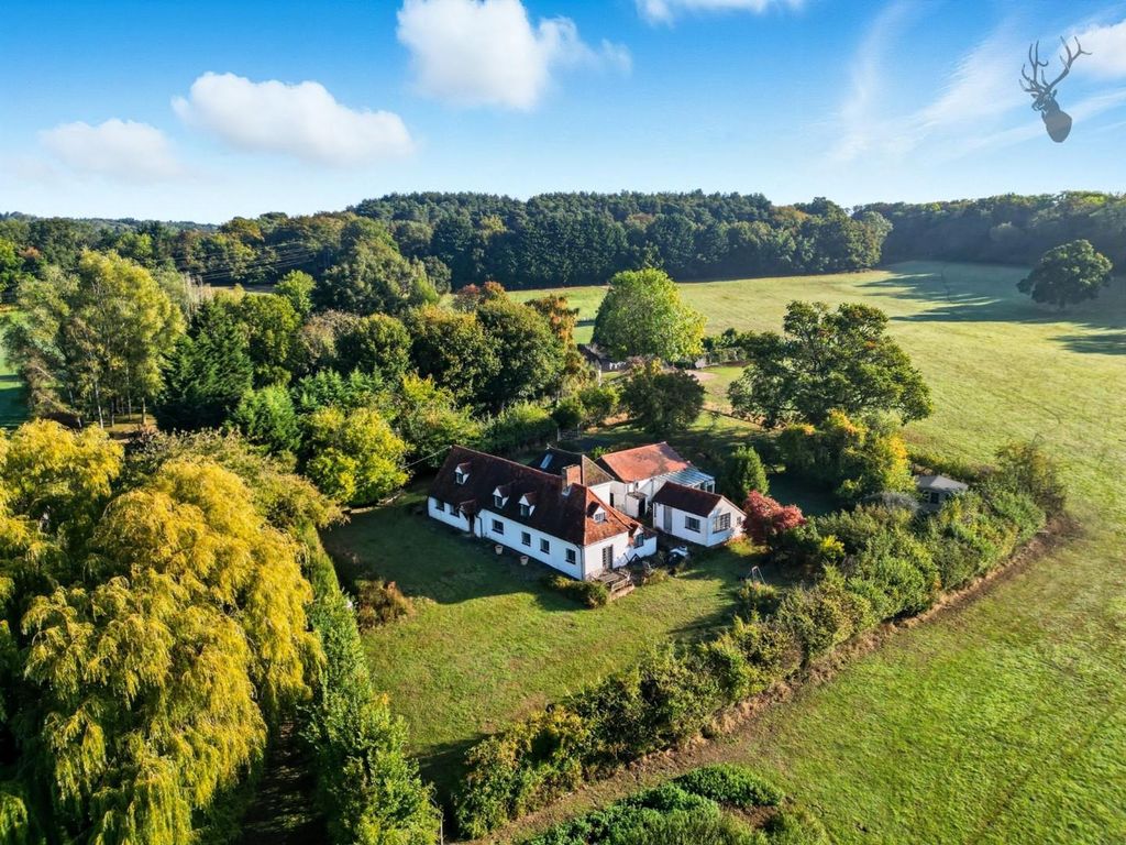 Property photo 1 of 8