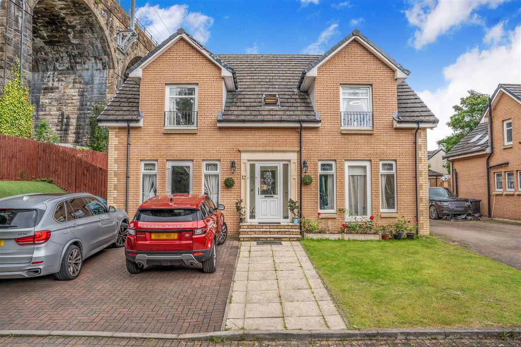 Property photo 1 of 33