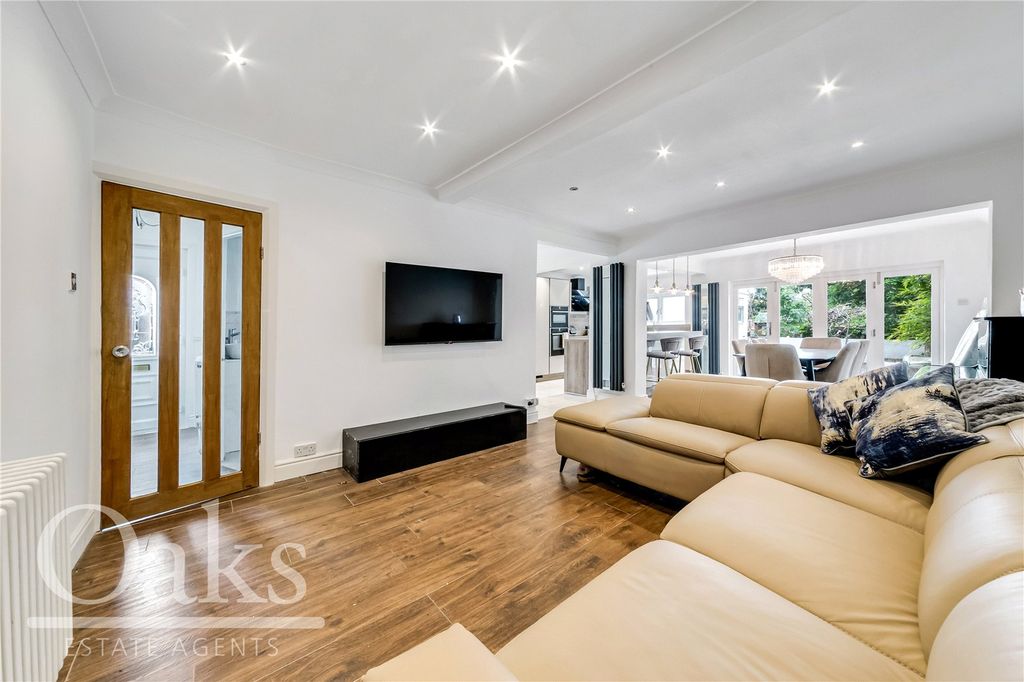 Property photo 2 of 12 Picture No. 07