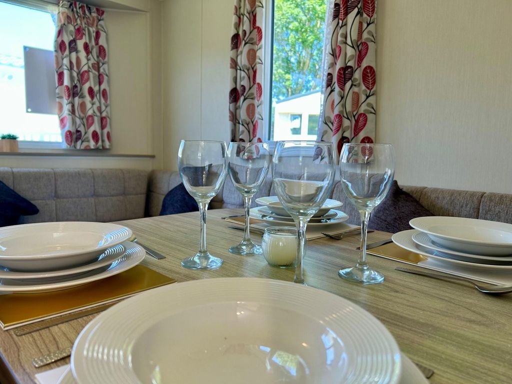 Property photo 1 of 7 - Willerby Minster For Sale