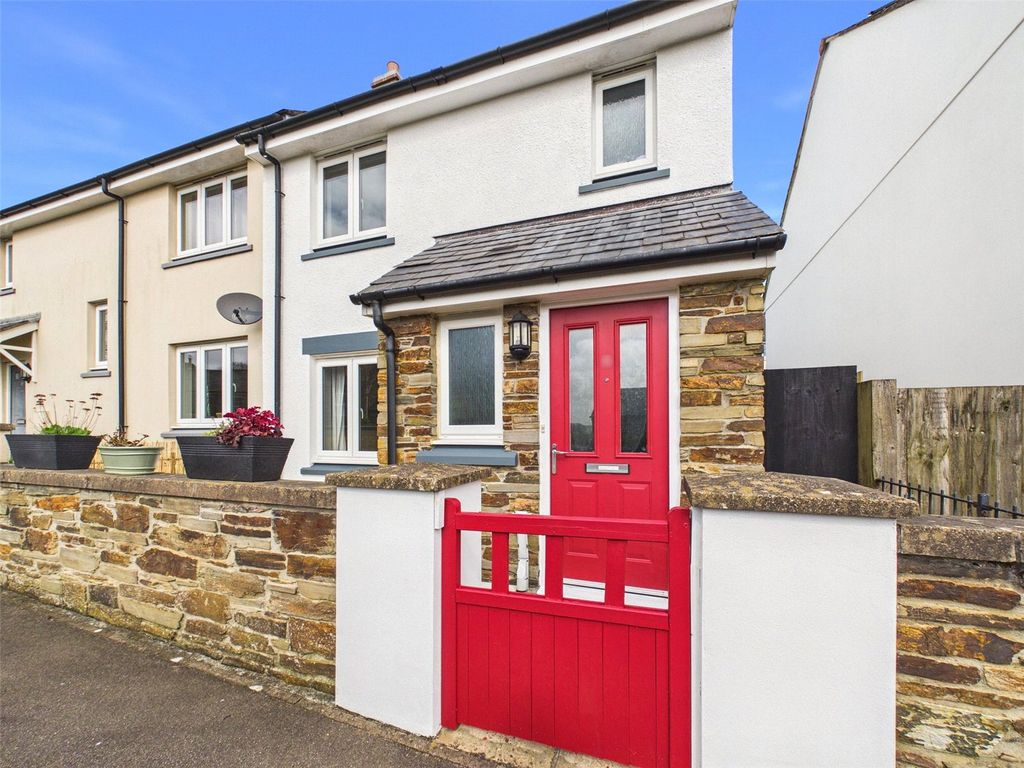 Property photo 2 of 21 Picture No. 31