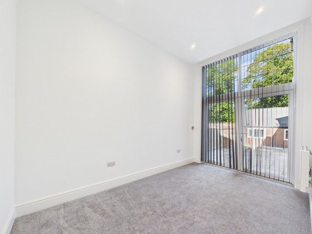 Additional image 11 of 2 bed flat to rentHull HU5