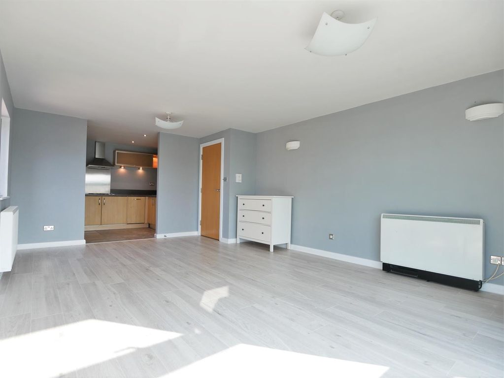 Property photo 3 of 11 9.Jpg