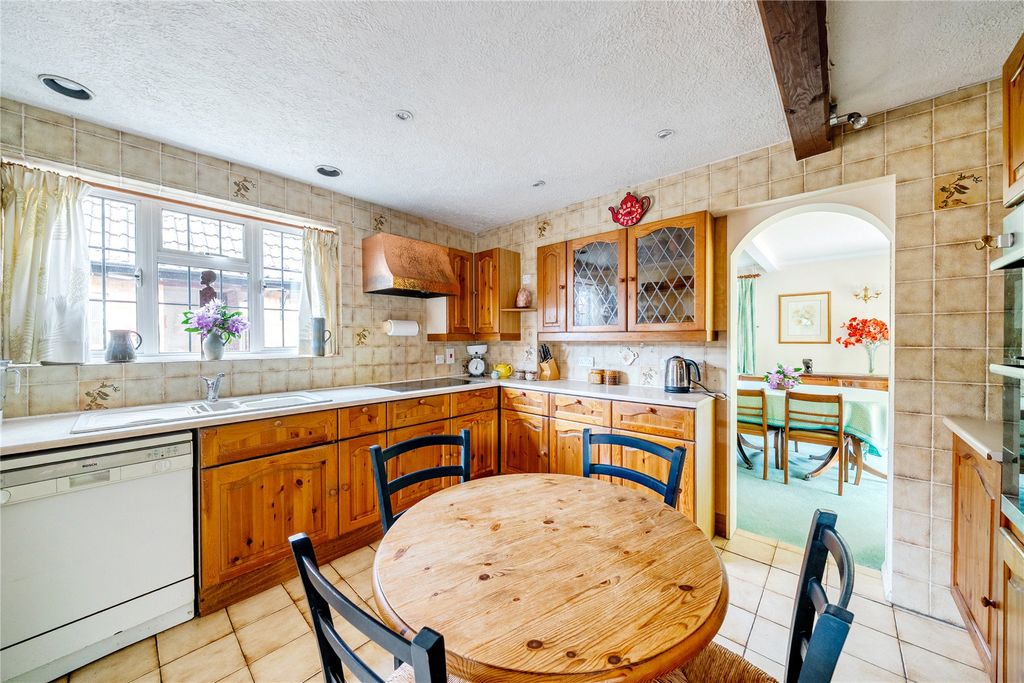 Property photo 2 of 16 Picture No. 06