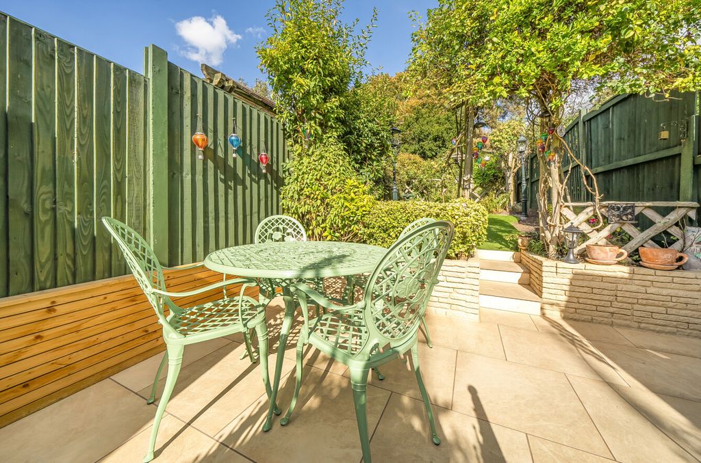 Property photo 3 of 17 Patio