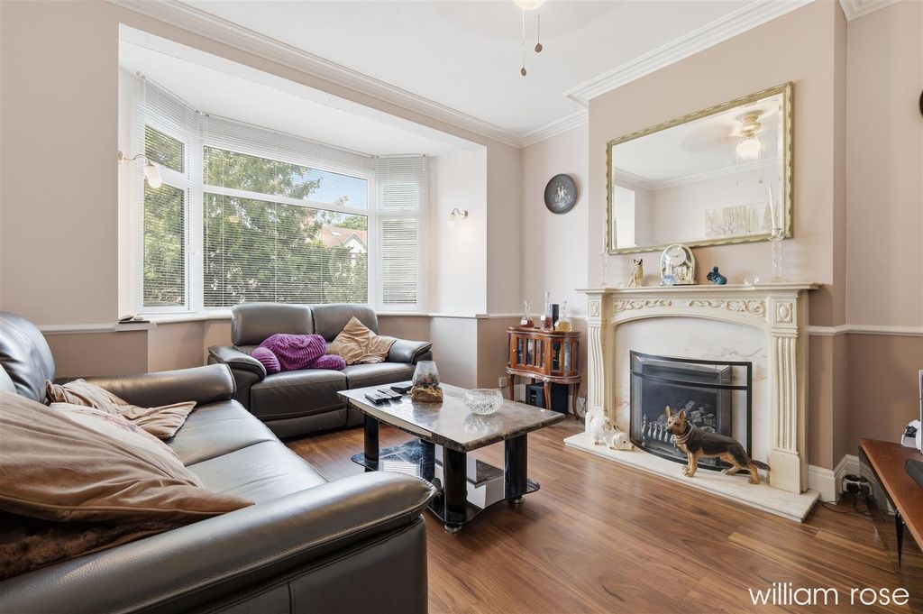 Property photo 3 of 23 12_Img_7280.Jpg