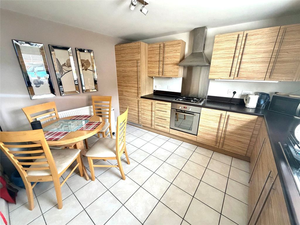 Property photo 2 of 13 Picture No. 03