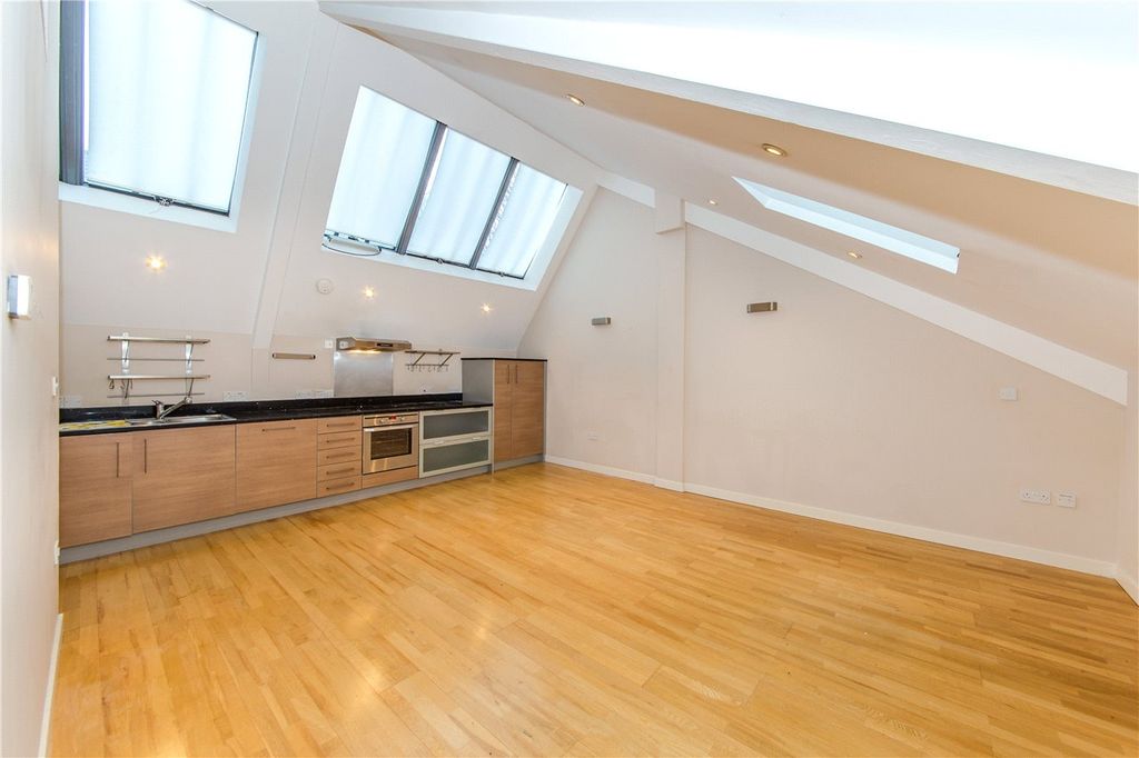 Property photo 3 of 9 Open Plan Living