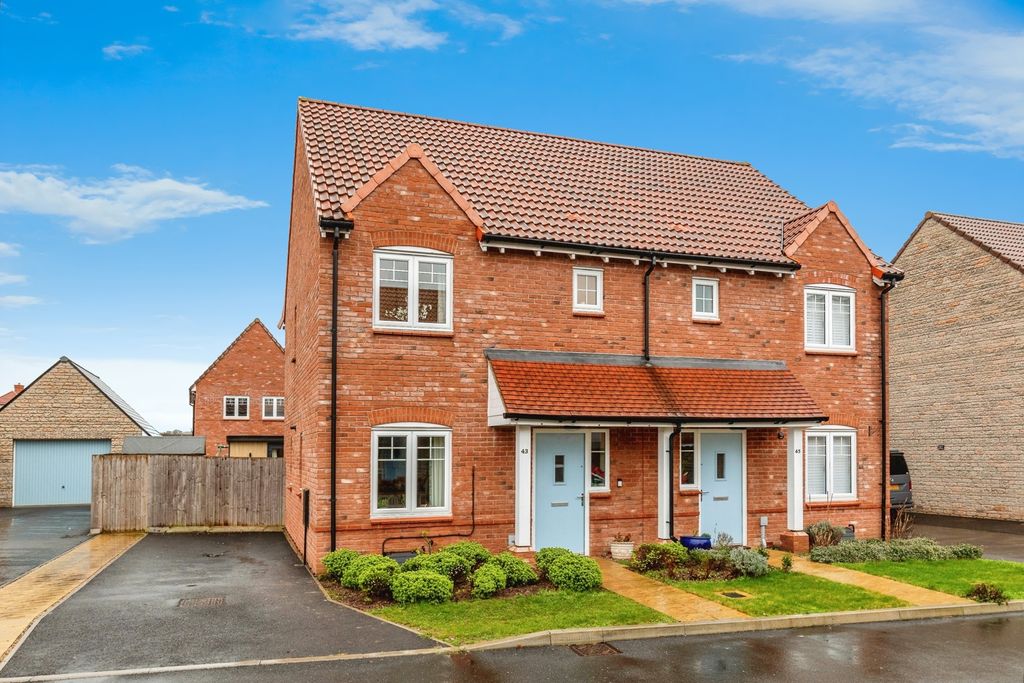 Property photo 1 of 14 Pbox-Img.Jpg