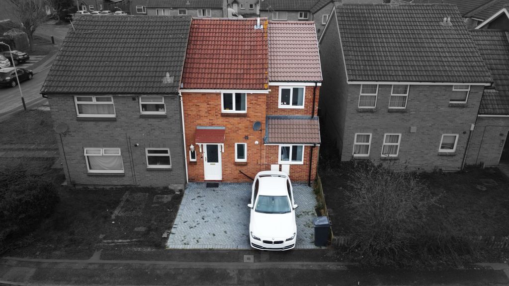 Property photo 1 of 23 Marsh Close, Thurmaston, Leicester, Leicestershire, Le4 7Tj