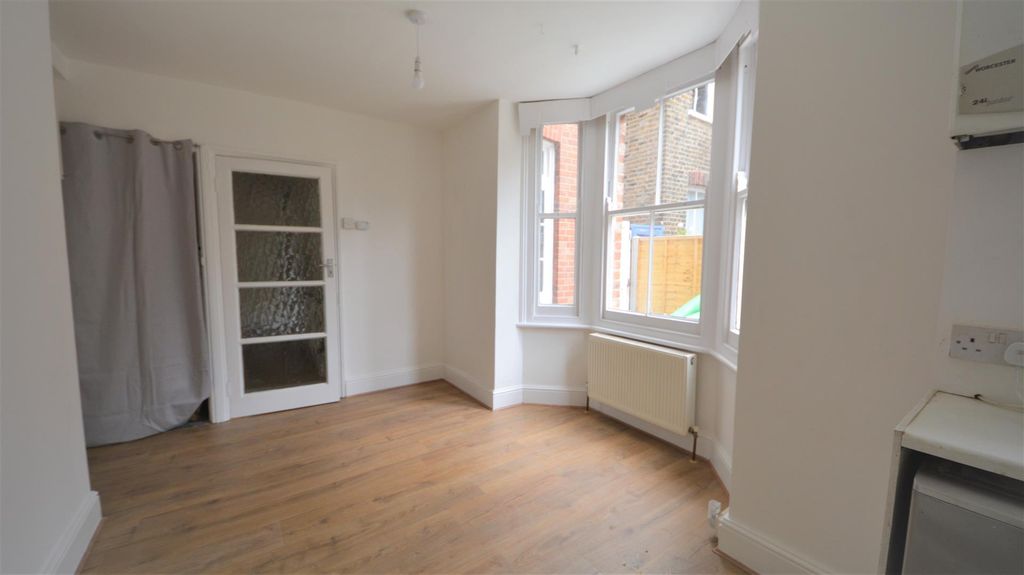 Property photo 2 of 9 Dsc_0146 (2).Jpg