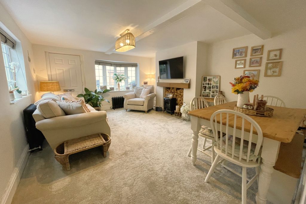 Property photo 2 of 17 2