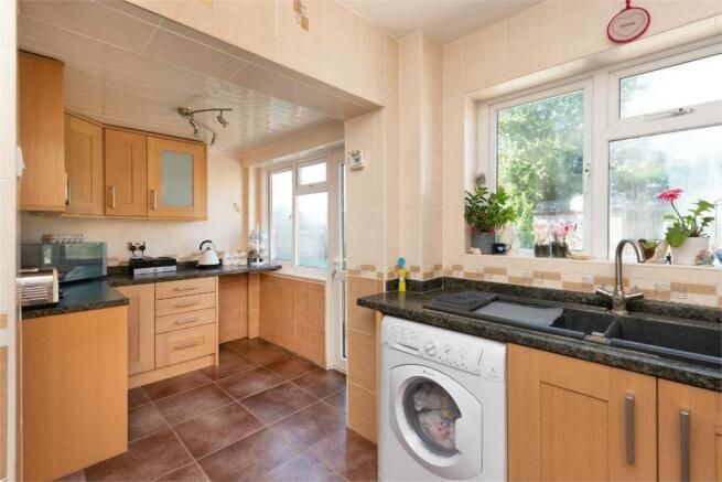 Property photo 3 of 10 P1.Jpg