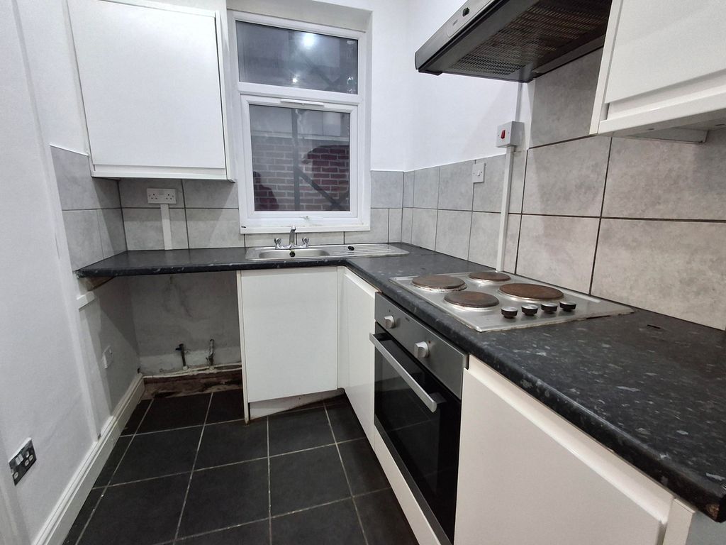 Property photo 1 of 11 Image