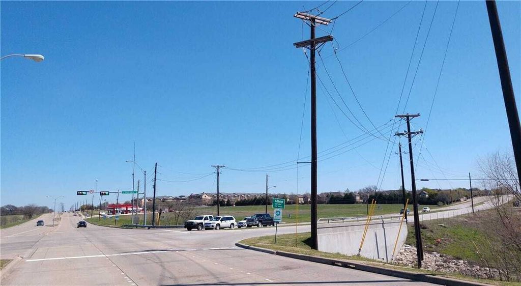 Property photo 2 of 13 <Alttext/>