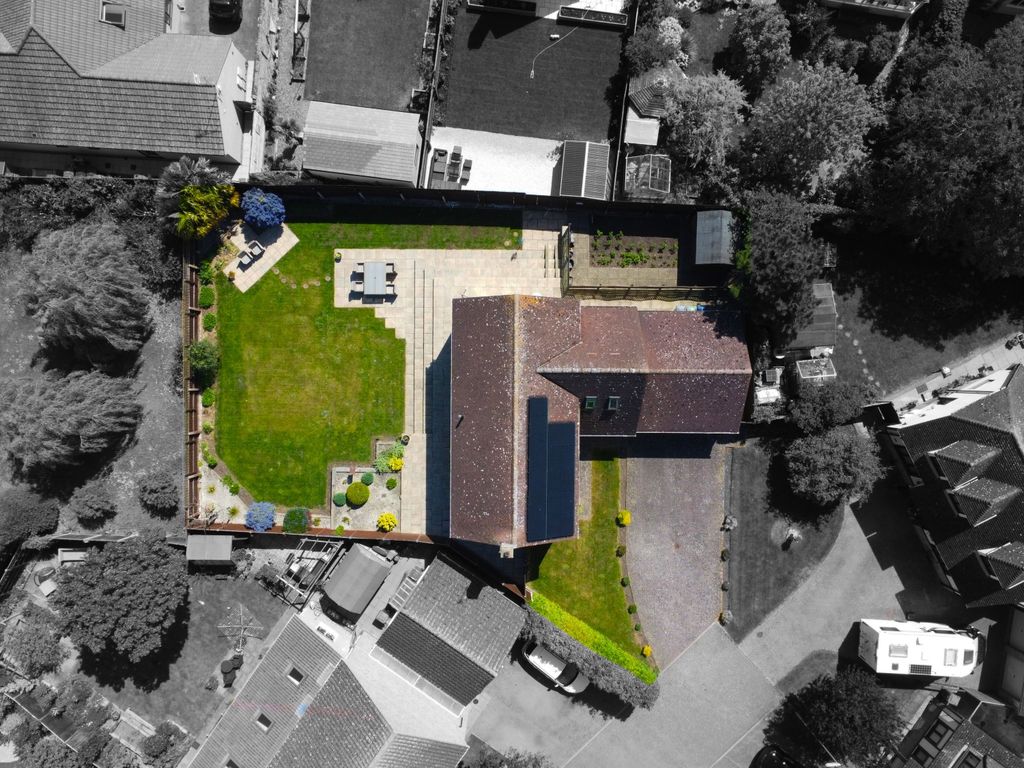 Property photo 2 of 23 20 The Pasture, Somersham - Aerial Highlight Photo