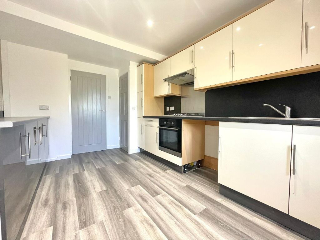 Property photo 2 of 10 Photo 2