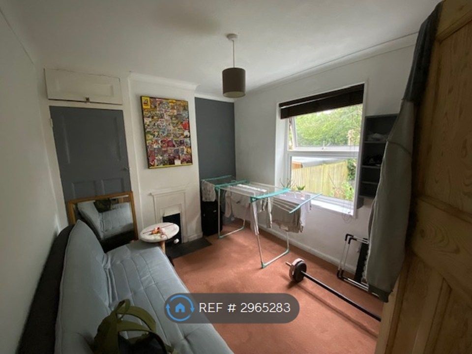 Property photo 3 of 13 Bedroom 2