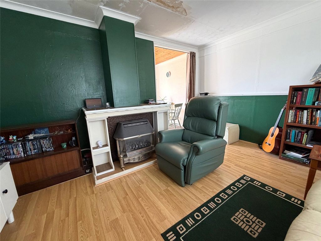 Property photo 2 of 18 Picture No. 07