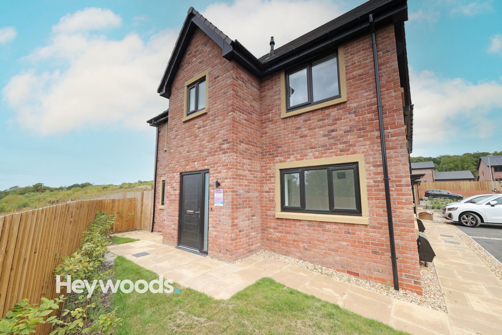Property photo 3 of 65 0F1A5205
