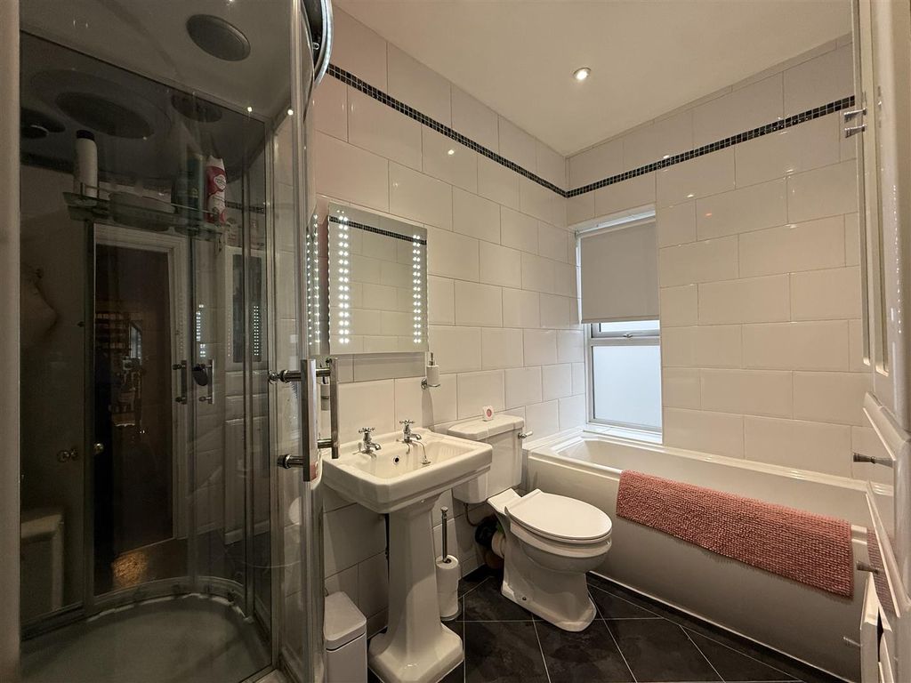 Property photo 3 of 19 Img_9784.Jpeg