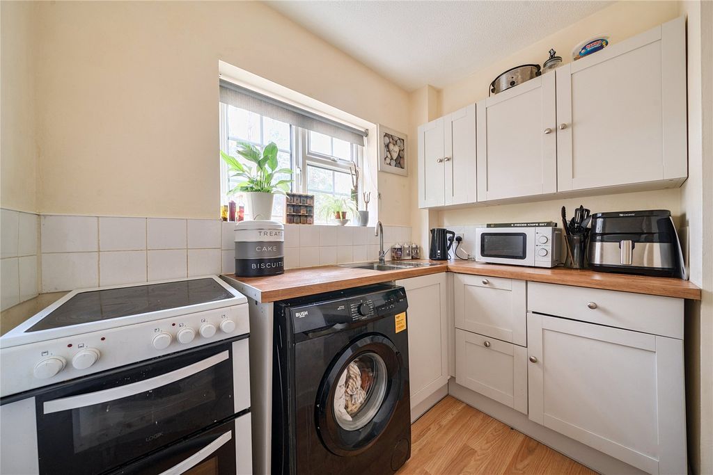 Property photo 3 of 15 Picture No. 03