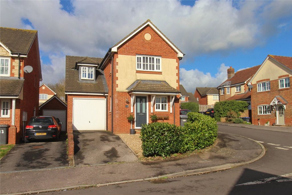 Property photo 1 of 22 Picture No. 04