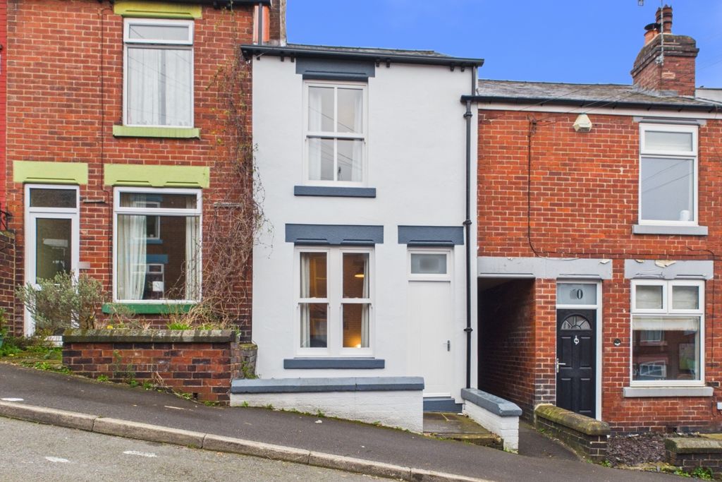 Property photo 1 of 15 Front External