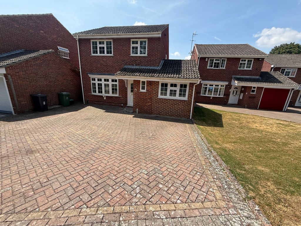 Property photo 1 of 13